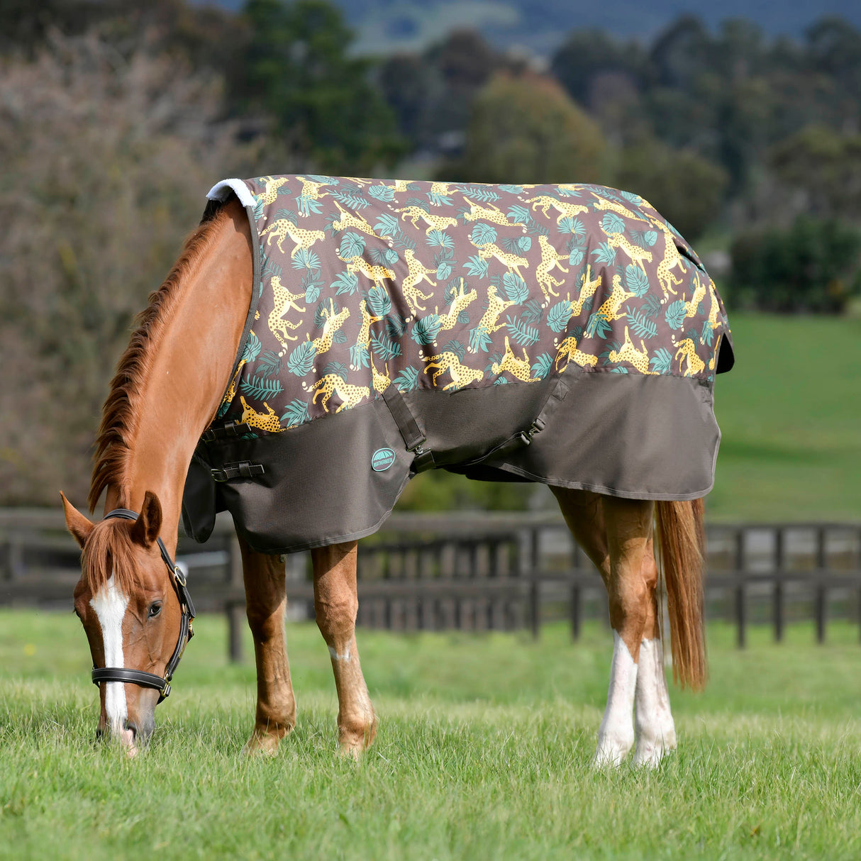 Weatherbeeta Comfitec Tyro Standard Neck Medium Turnout Rug #colour_jungle-print